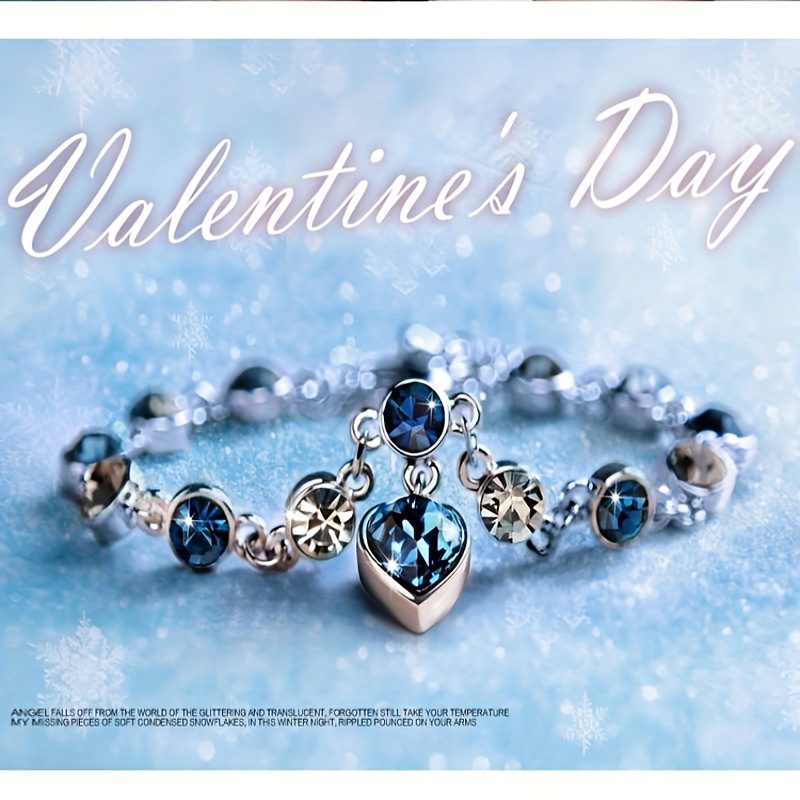 Bracelet exquis et élégant en argent S925, orné d'un cristal en forme de cœur dans une magnifique bleu lac, parfait comme cadeau