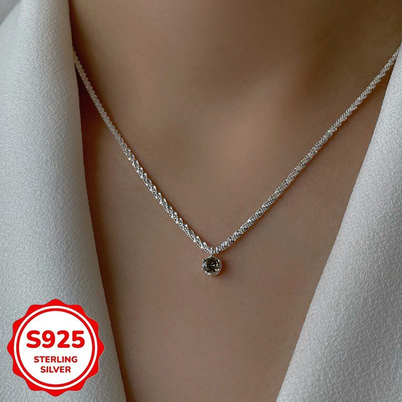 1pc Collier avec Pendentif Ciel Étoilé en Zircon Cubique Vert Olive en Argent Sterling S925 | Élégant, Luxueux, Anti-Oxydation, Chaîne Clavicule, 3.3g/0.13oz, Coffret Cadeau, Parfait pour la Saint-Valentin & Toutes les Occasions