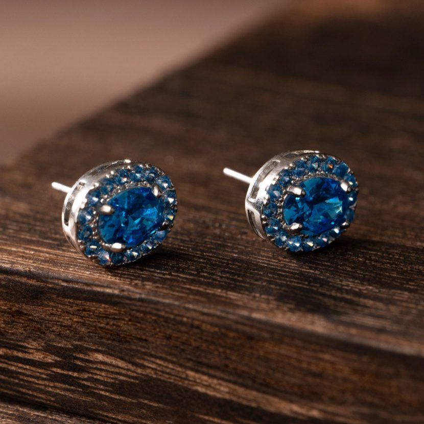 Boucles d'oreilles à clous en moissanite de 3,8 grammes, avec un poids de 1,5G en argent S925, élégantes et stylées, parfaites pour les demandes en mariage, les fiançailles et les mariages, un cadeau idéal pour Noël, le Nouvel An ou les anniversaires