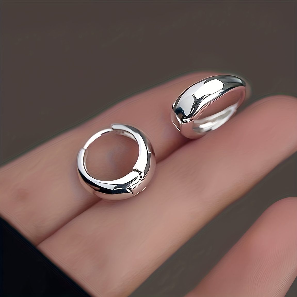 1 Paire de Boucles d'Oreilles Brillantes Tendance pour Femme, Style Bohème, Style Simple et Élégant, Convient pour les Vacances Quotidiennes, les Soirées Tendance, les Rendez-vous, Meilleur Cadeau