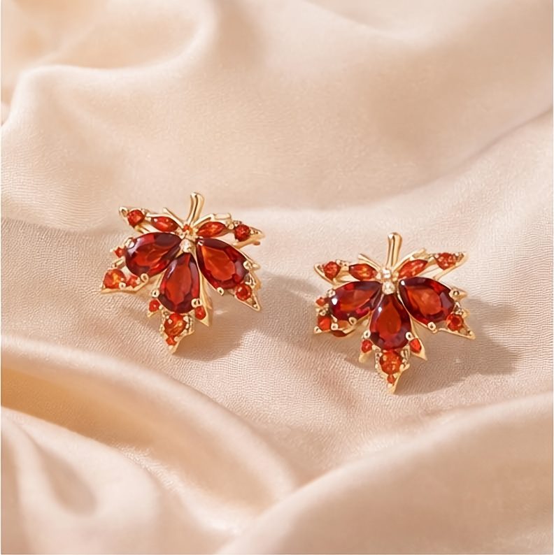 1 Paire de Boucles d'Oreilles Feuille d'Érable Rouge Uniques et Nouvellement Conçues pour Femmes, Parfaites pour un Usage Quotidien et comme Cadeaux pour les Petites Amies ou les Mères